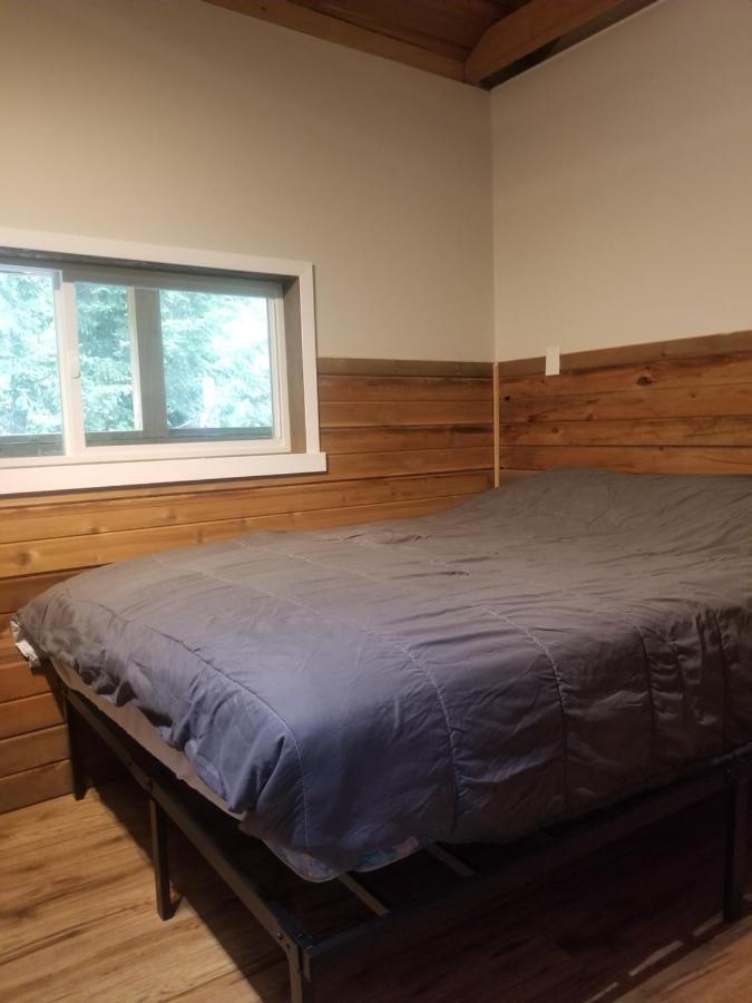 Suite with Mountain View